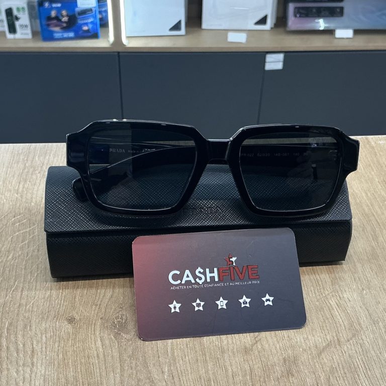 Lunette de soleil Prada SFR 022 52 20