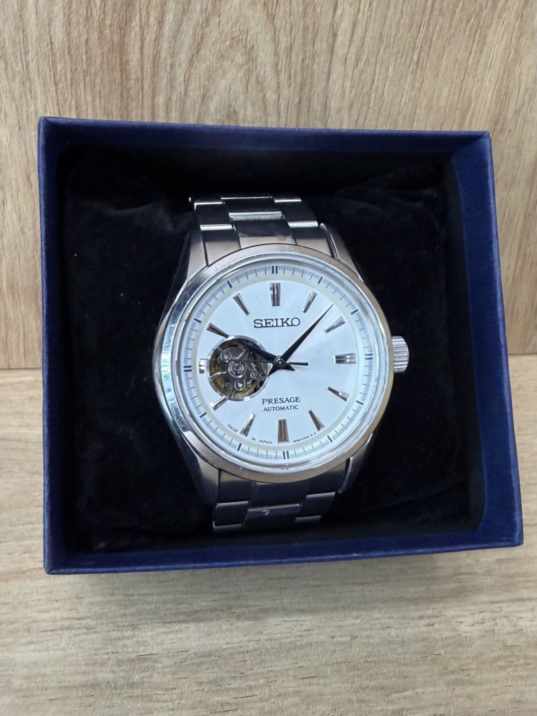 Orë automatike Seiko Presage