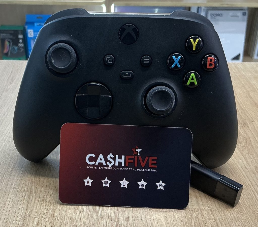 Xbox One Controller + USB Key