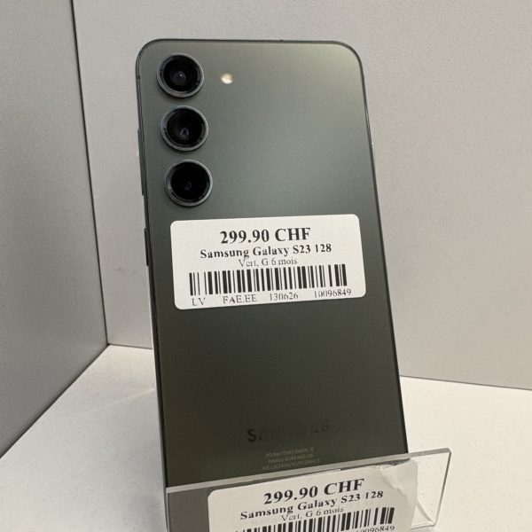 10096849