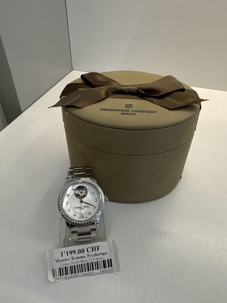 Ora e grave Frederique Constant