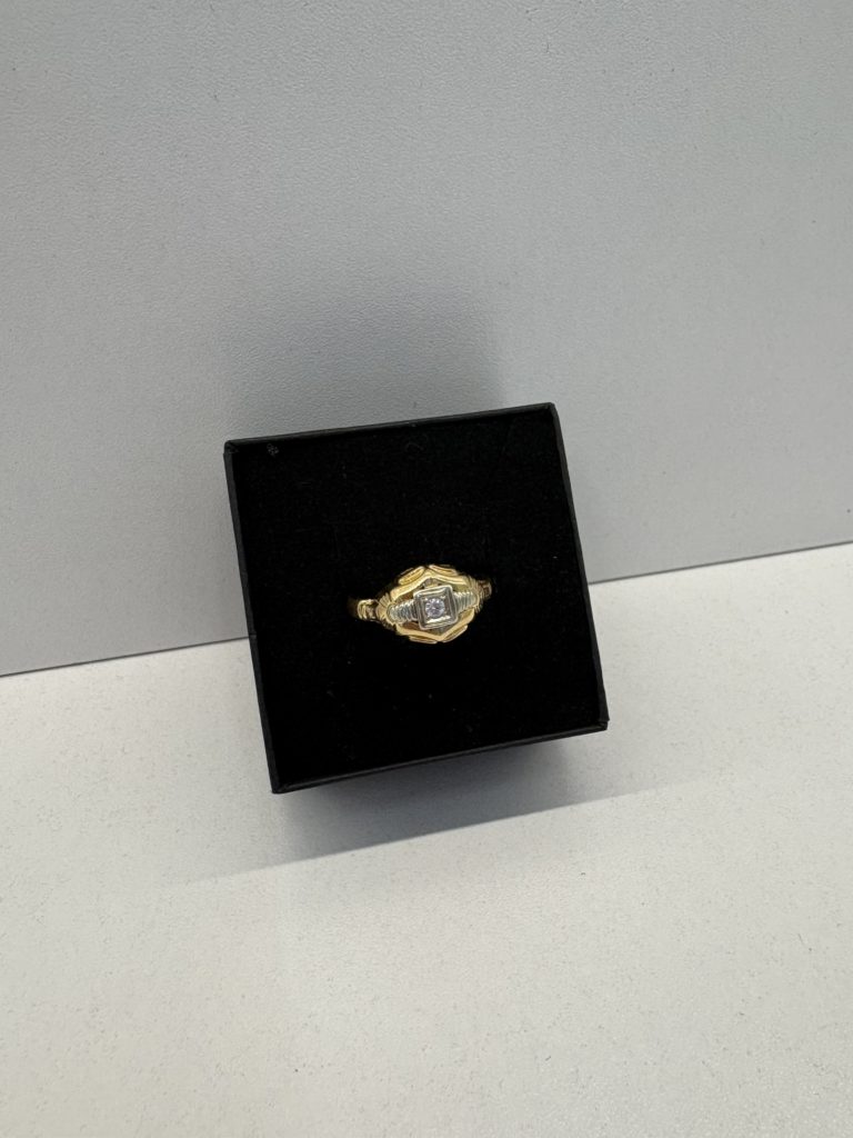 Unazë ari 18CT